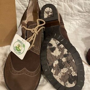 Jambu Brown San-Fran Oxford